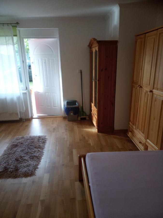 Pokoje Goscinne Tomasz Miedzywodzie Bagian luar foto