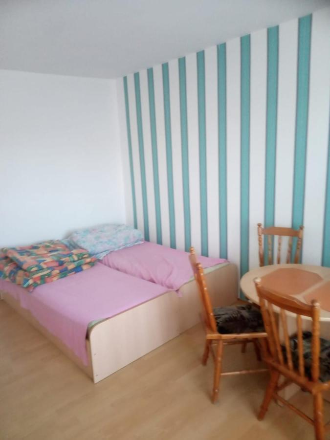 Pokoje Goscinne Tomasz Miedzywodzie Bagian luar foto