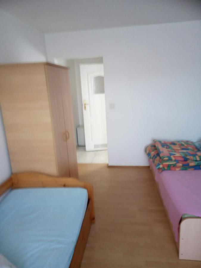 Pokoje Goscinne Tomasz Miedzywodzie Bagian luar foto