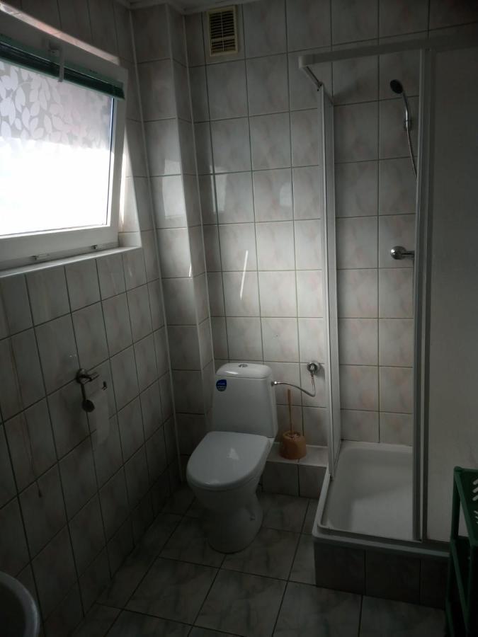 Pokoje Goscinne Tomasz Miedzywodzie Bagian luar foto
